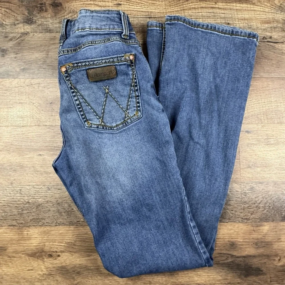 Wrangler Retro Sadie Trouser Low Rise Jean for Women Bootcut 7/8 X‎ 34
